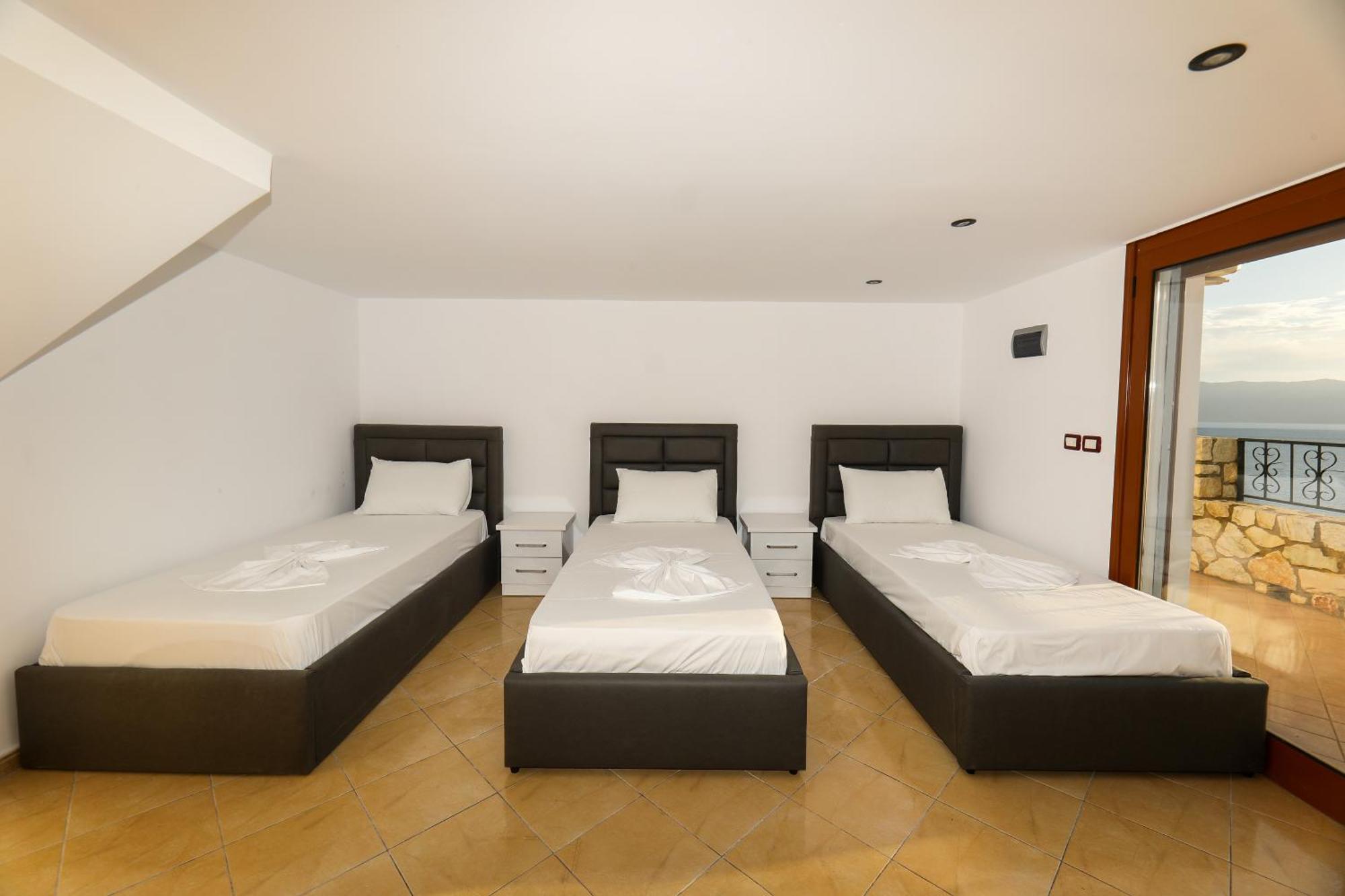 Vila Dena Vlorë Exterior foto
